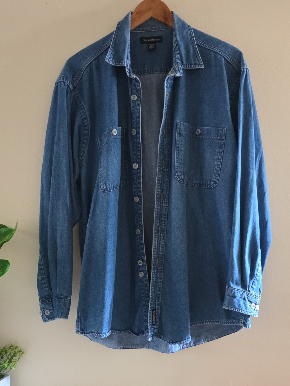 Vintage DENVER HAYES Cotton LS Denim Shirt - L